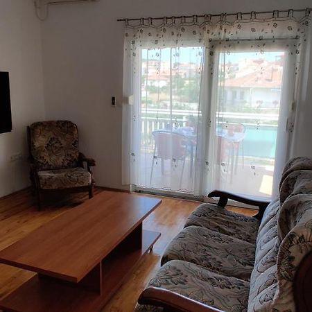 Apartment Dea โตรกีร์ ภายนอก รูปภาพ